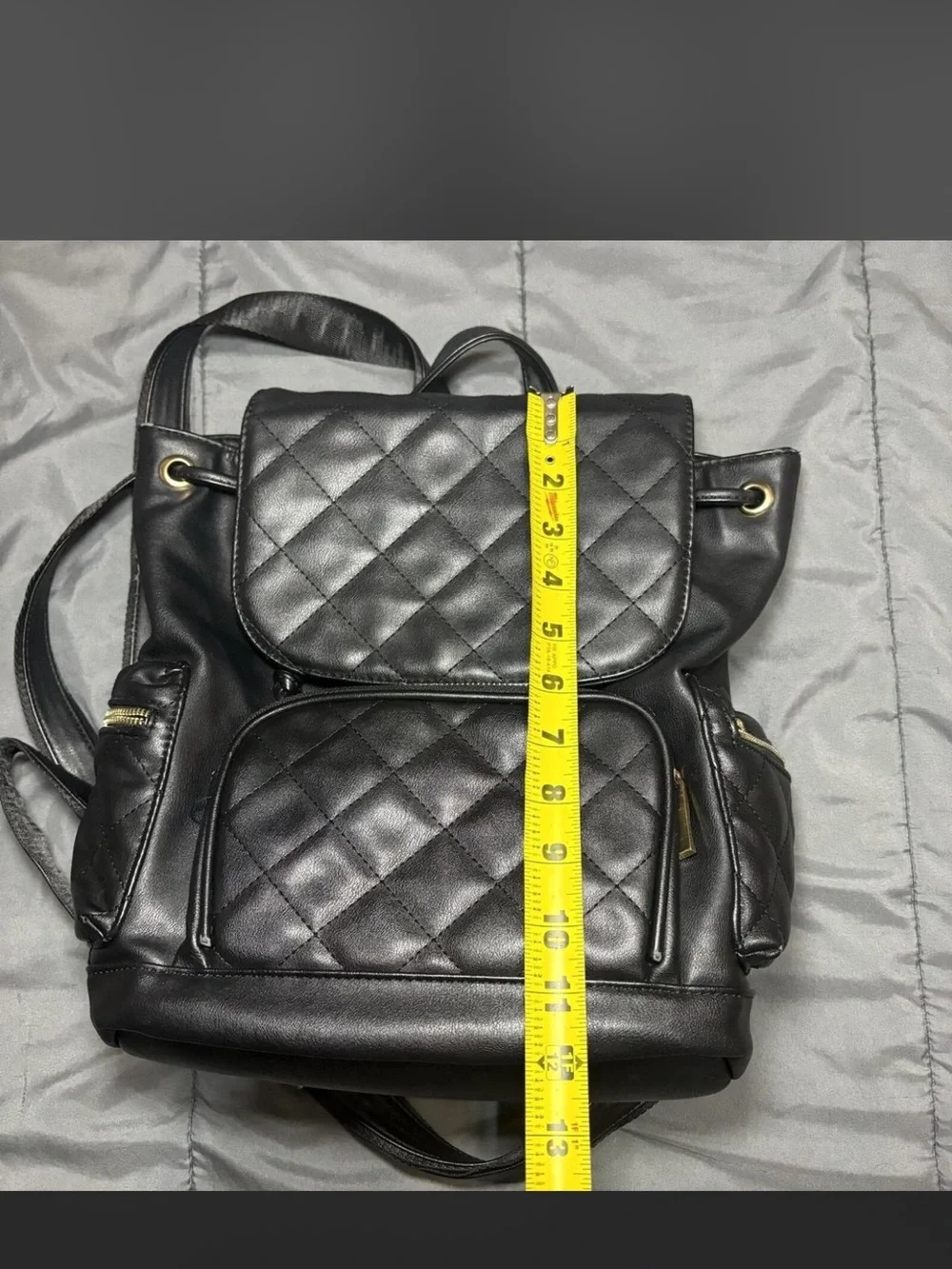 Quilted Drawstring Backpack - Black Leather-Effect